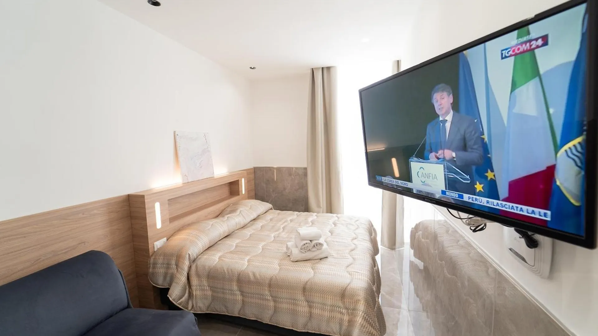 ** Guest house Le 4 Stagioni Dante H Napoli Centro, By Clapa Group Hotel Italy
