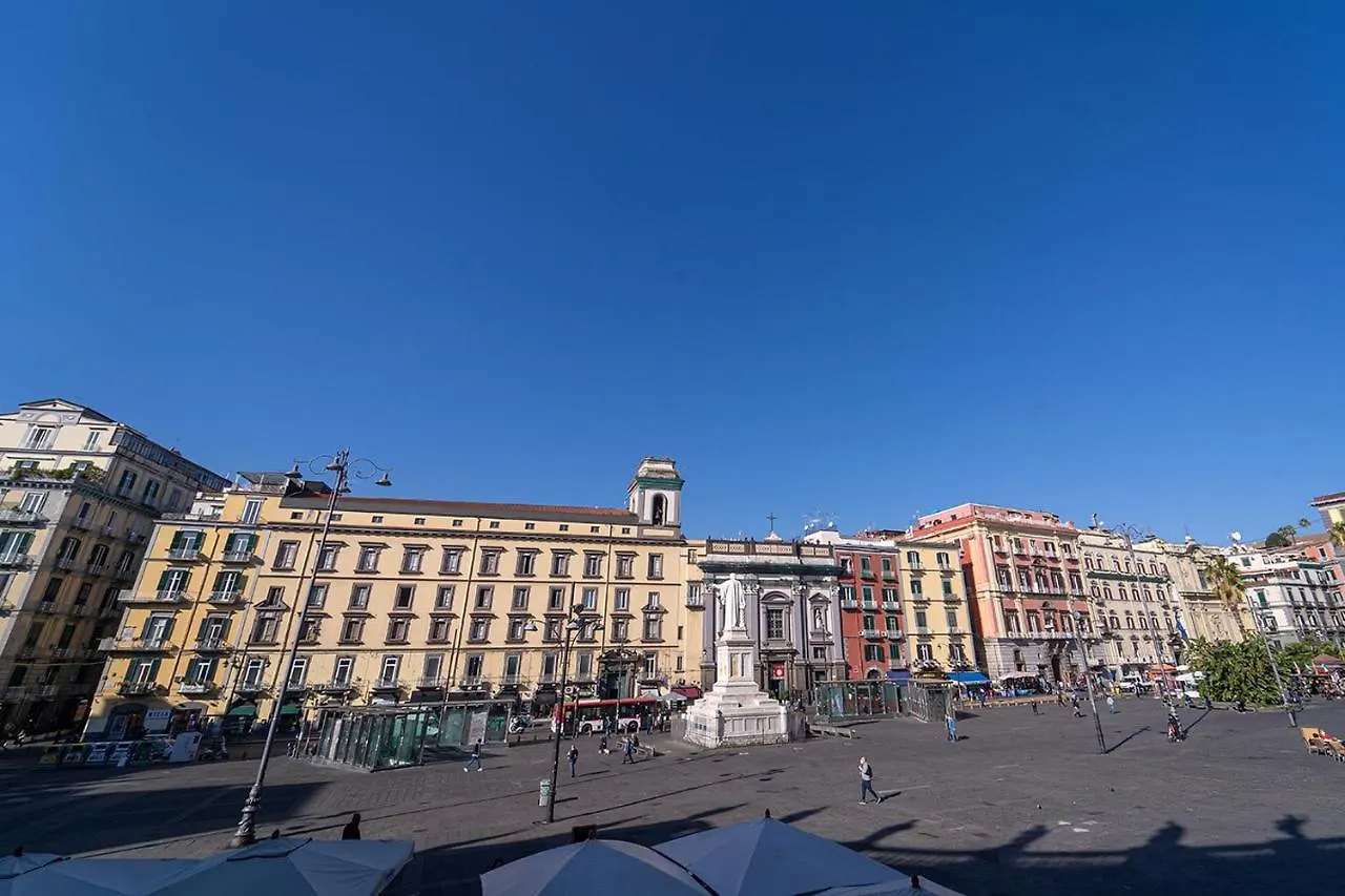 Le 4 Stagioni Dante H Napoli Centro, By Clapa Group Hotel 2*, Napels