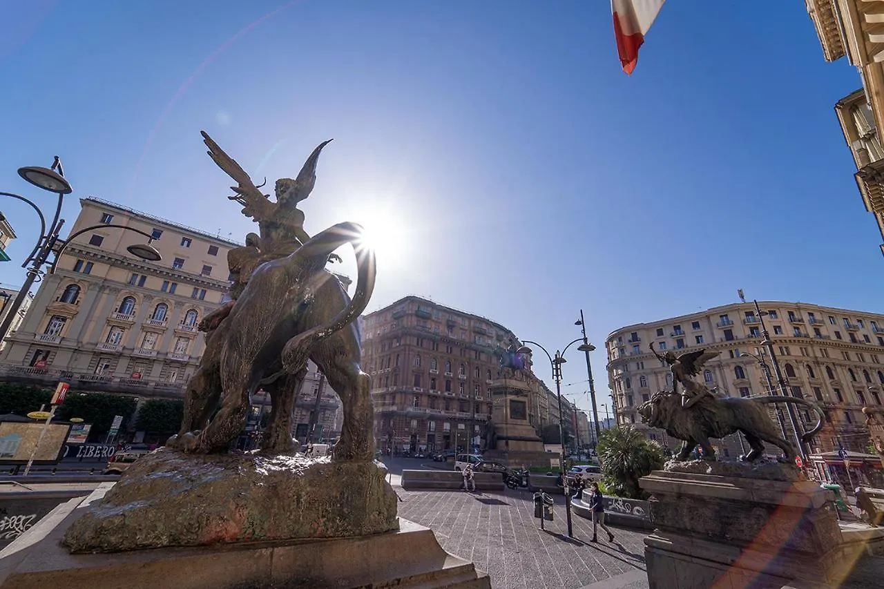 Le 4 Stagioni Dante H Napoli Centro, By Clapa Group Hotel Guest house